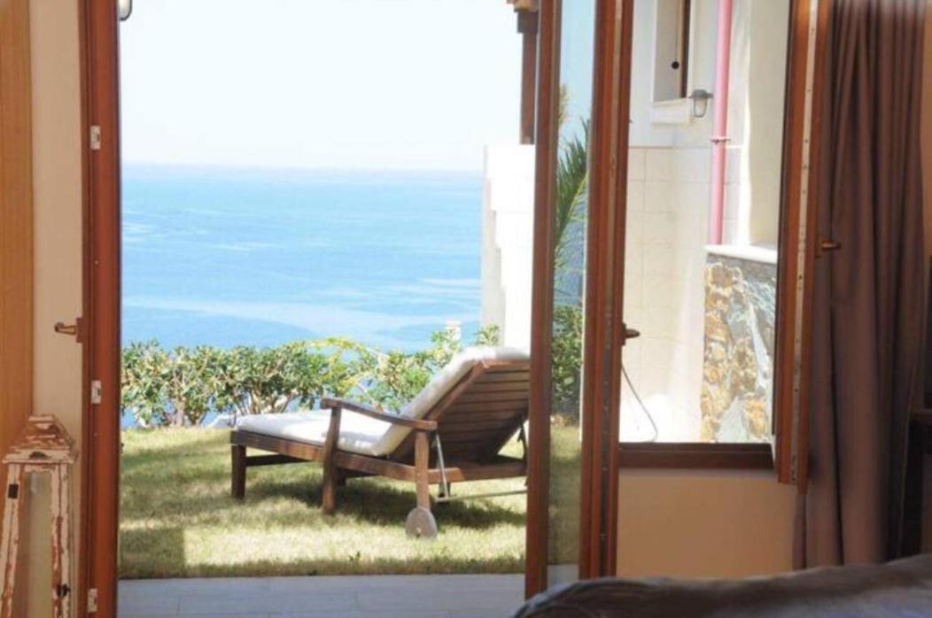 Vitamin Sea Luxury Villas Agia Pelagia Екстериор снимка