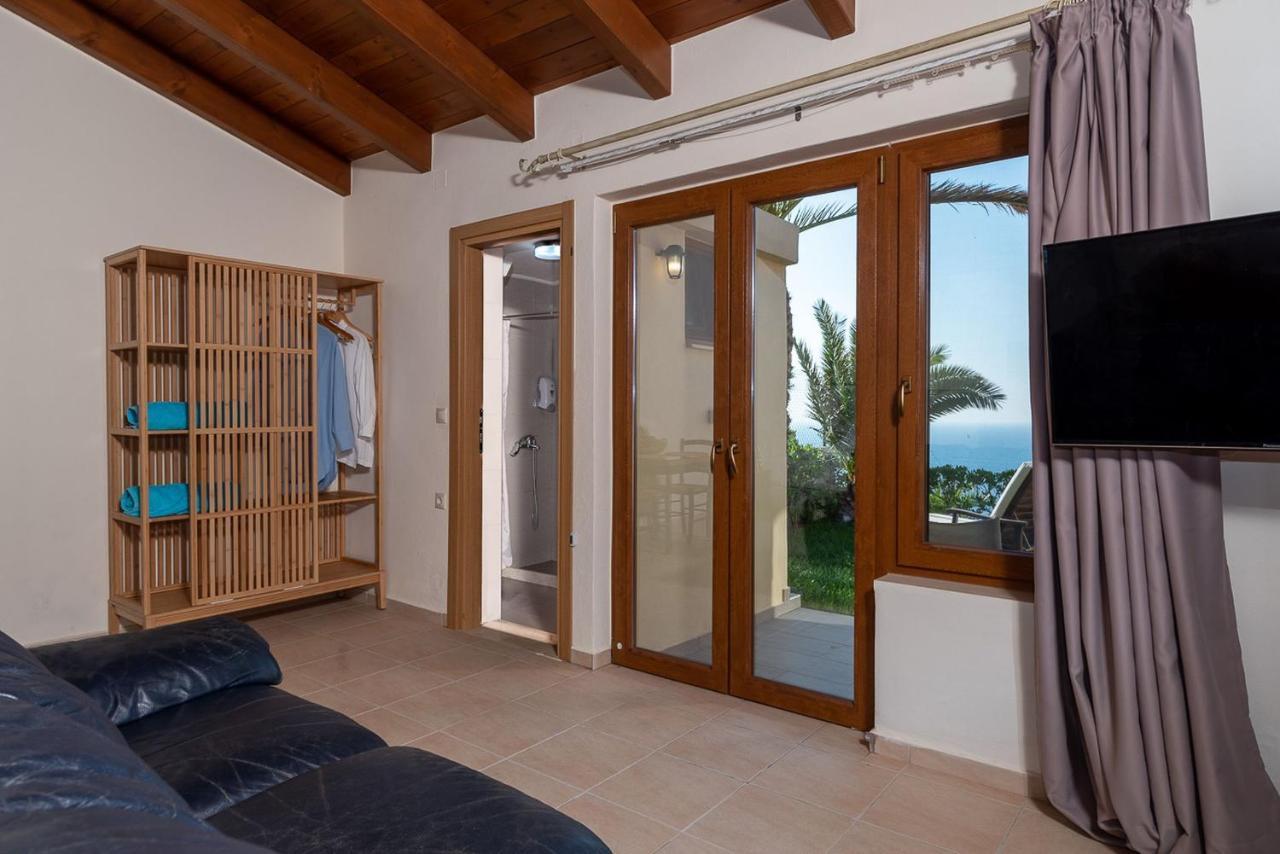 Vitamin Sea Luxury Villas Agia Pelagia Екстериор снимка
